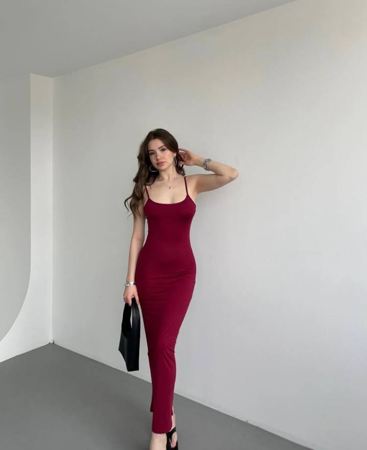 Sandy Kumaş Askılı Streç Elbise